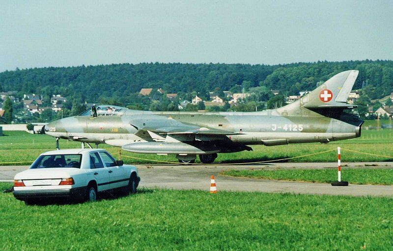 J-4125
