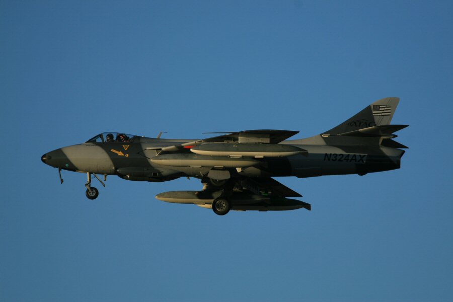 J-4030/N324AX