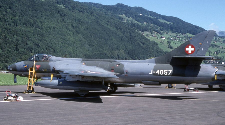 J-4057 at Buochs